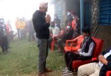 ७० वर्षीय वृद्धसँग खुट्टा ढाेकेरै माफ मागे वडाअध्यक्ष विष्टले