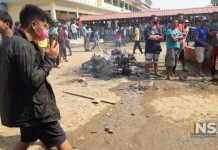 शिक्षकले छात्रालाई अश्लिल भिडियो देखाएपछि