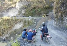 बेनी-जोमसोम र बेनी-दरवाङ सडकमा पहिरोको जोखिम