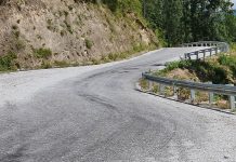 राज्यकाे दमनविरुद्ध आजदेखि मेची राजमार्ग अनिश्चितकालिन बन्द