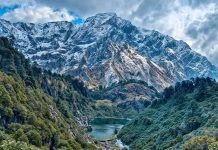 सुम्निमा–पारुहाङ प्रतिमा निर्माणका लागि साम्पाङ टोली साल्पा–सिलिचुङतर्फ